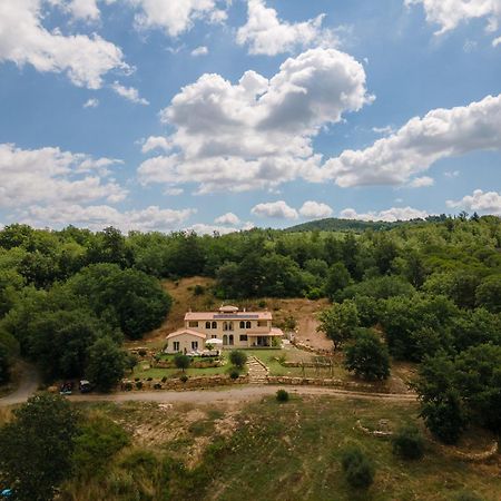Col Di Pietra Apartment Giuncarico Bagian luar foto