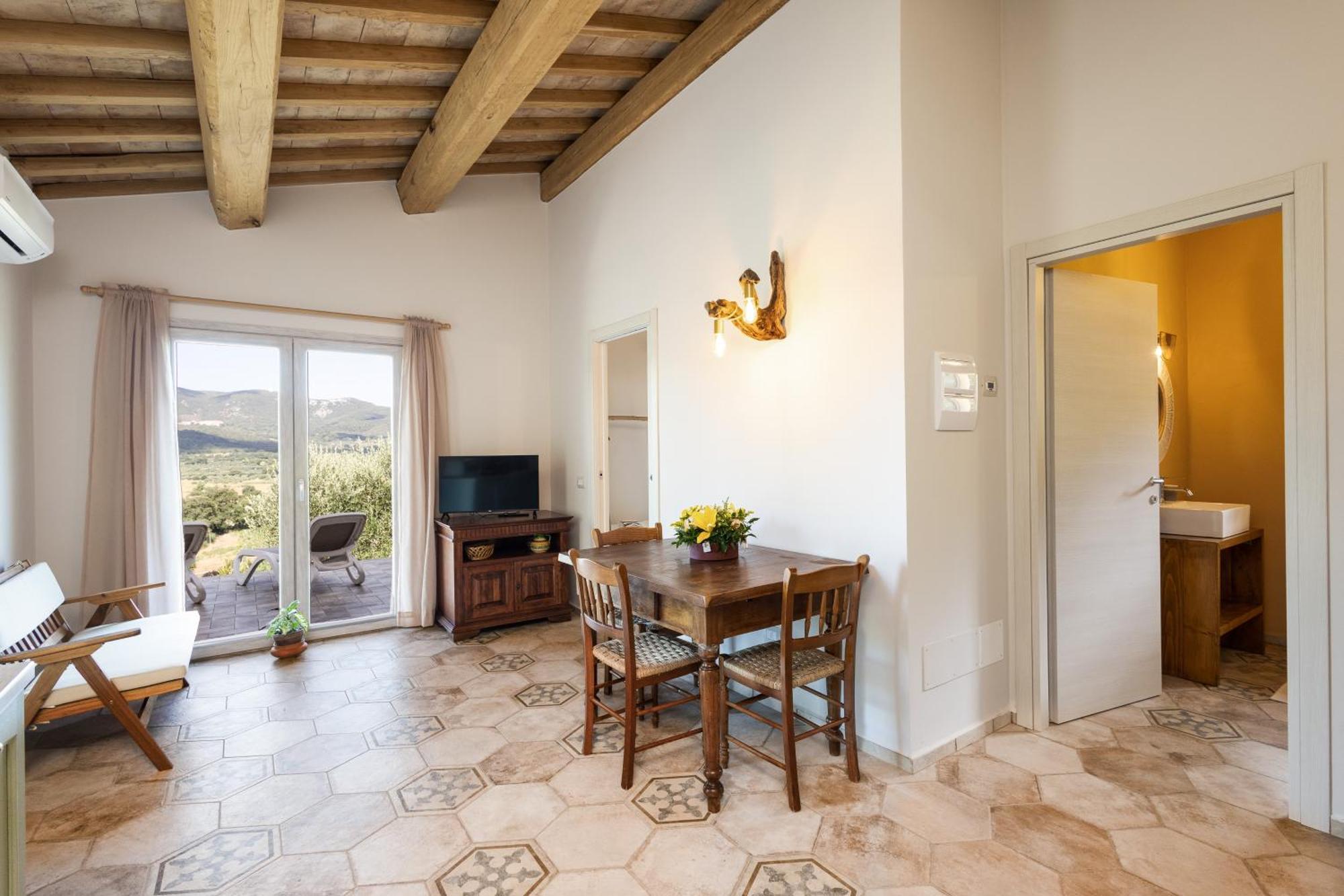 Col Di Pietra Apartment Giuncarico Bagian luar foto