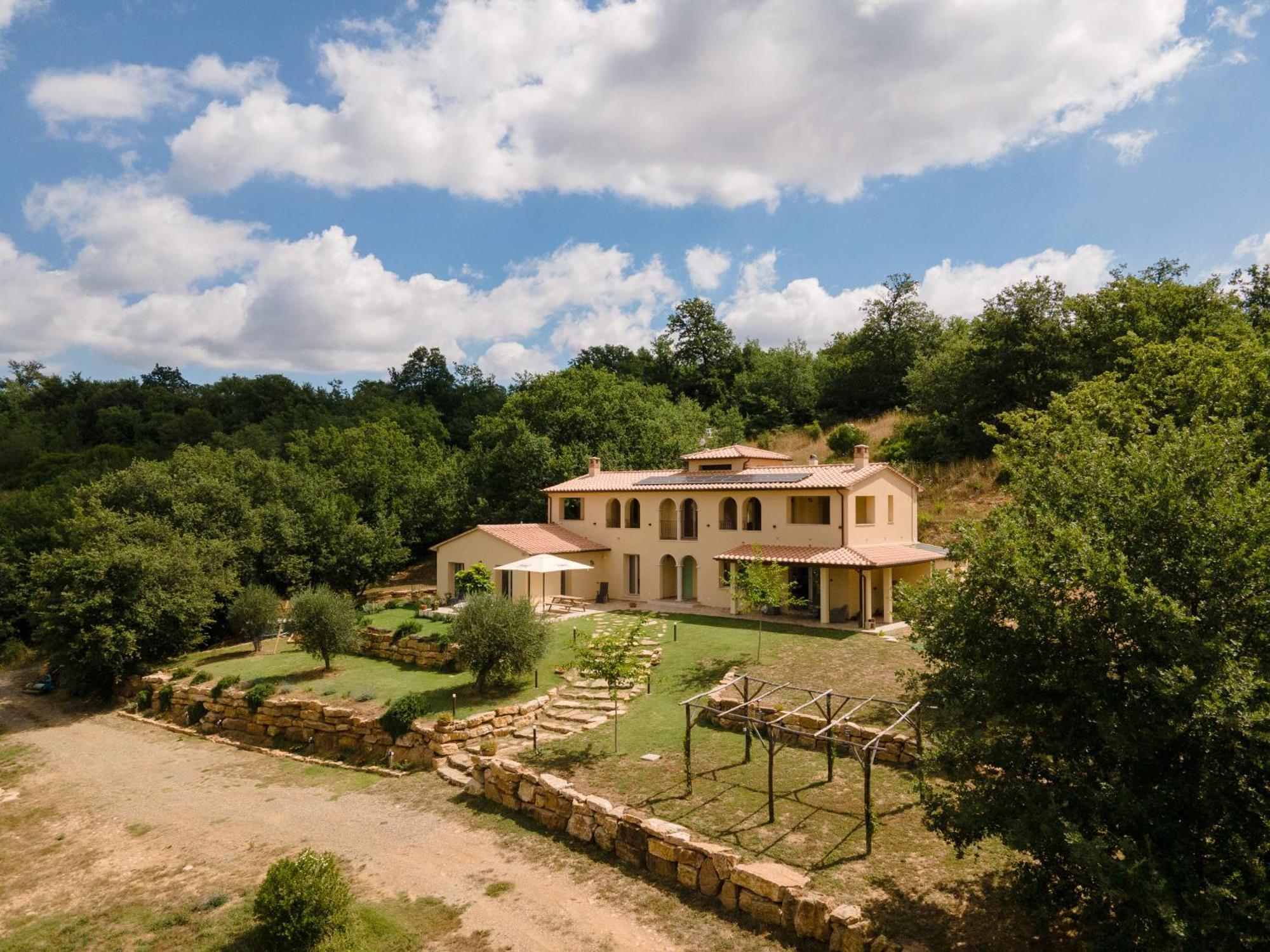 Col Di Pietra Apartment Giuncarico Bagian luar foto